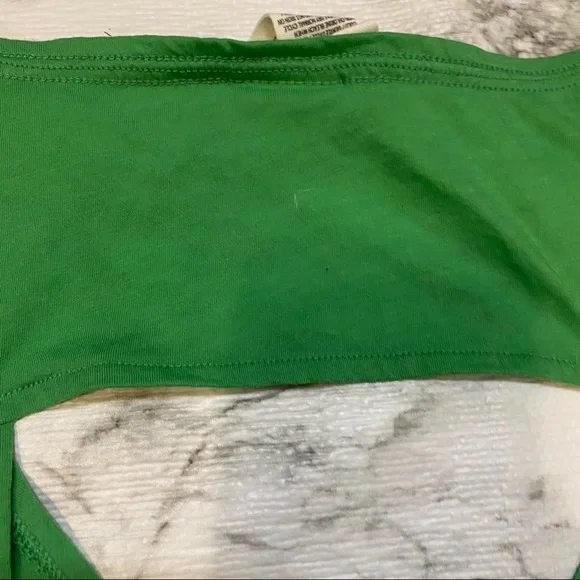 Victoria’s Secret PINK Irish Kiss Green Sleeveless Athletic Workout Y2K Top - Picture 9 of 10